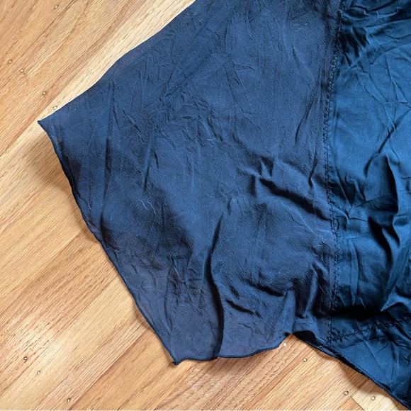 SALE - H&M black silk and satin dress - Picture 7 of 10